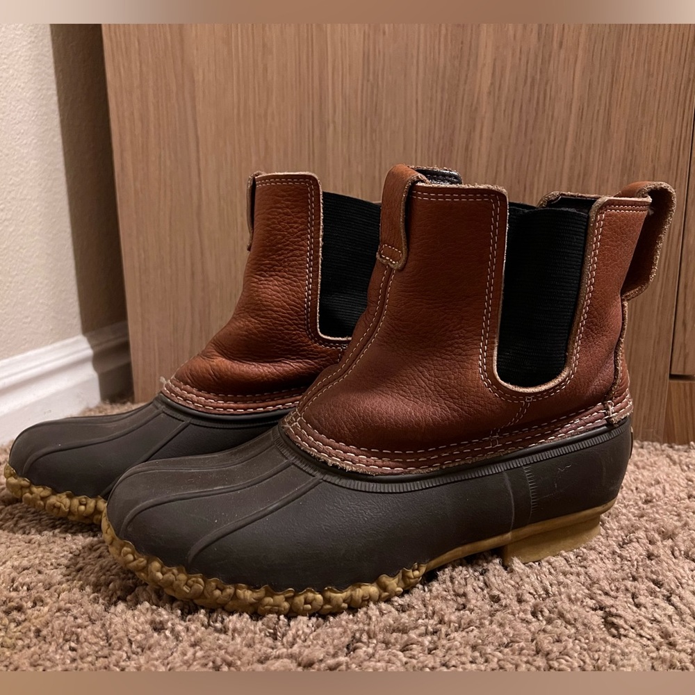 Men’s size 8 LL bean slip on bean boot duck shoes